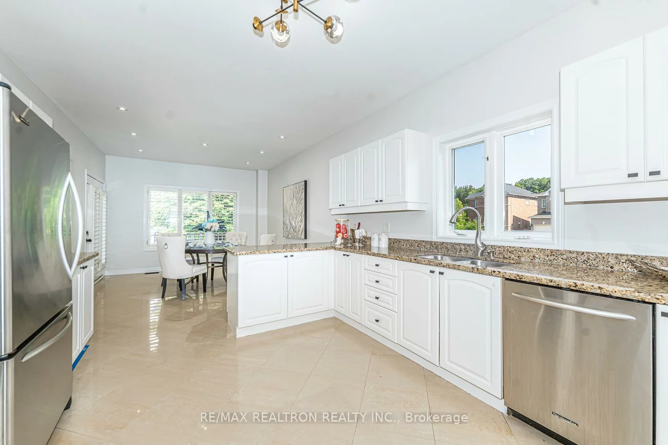 3, Whalen Crt, Westbrook, Richmond Hill