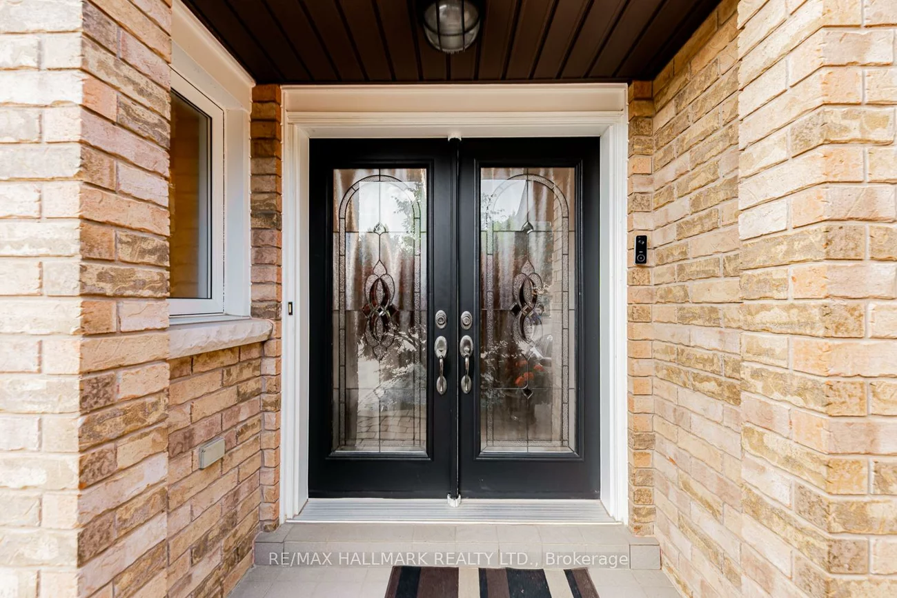 52, Mistleflower, Oak Ridges, Richmond Hill