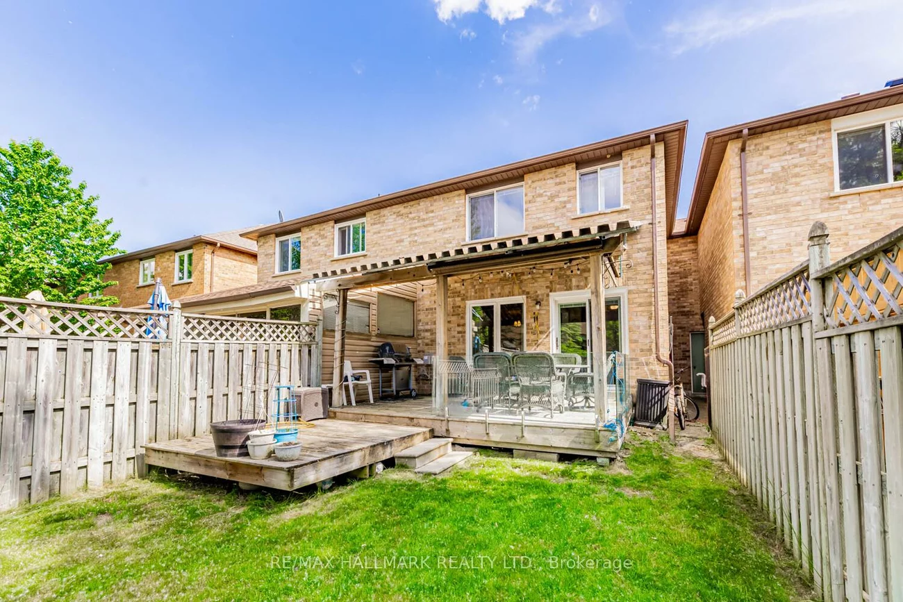 52, Mistleflower, Oak Ridges, Richmond Hill