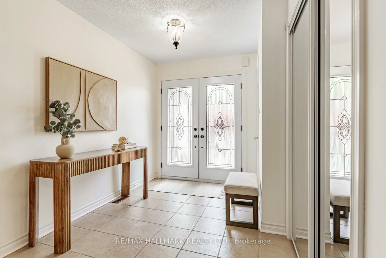 52, Mistleflower, Oak Ridges, Richmond Hill