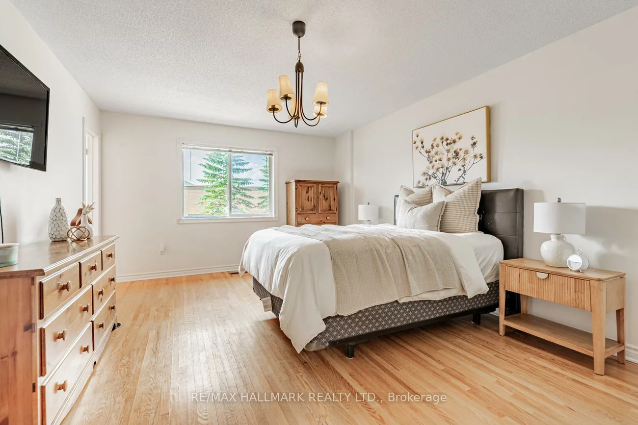 52, Mistleflower, Oak Ridges, Richmond Hill