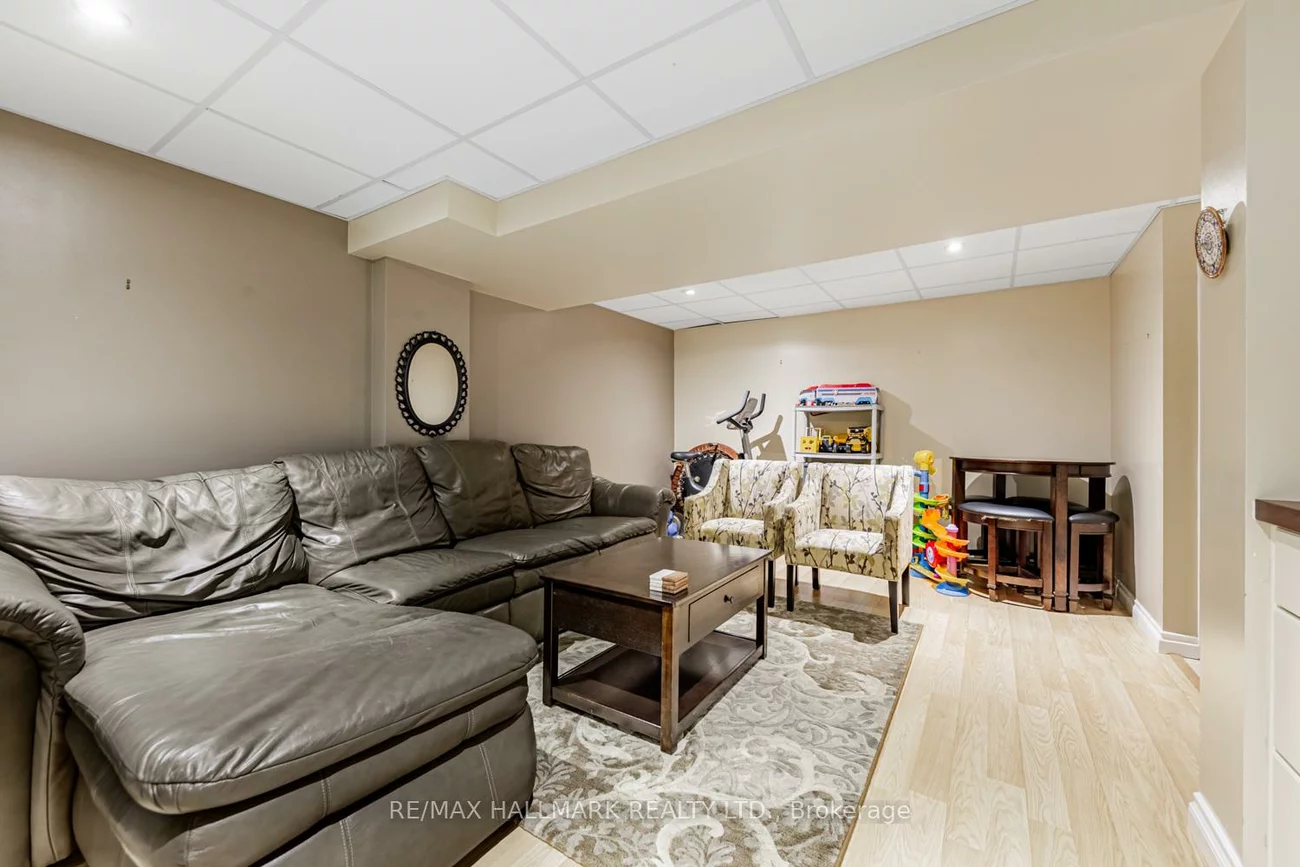 52, Mistleflower, Oak Ridges, Richmond Hill