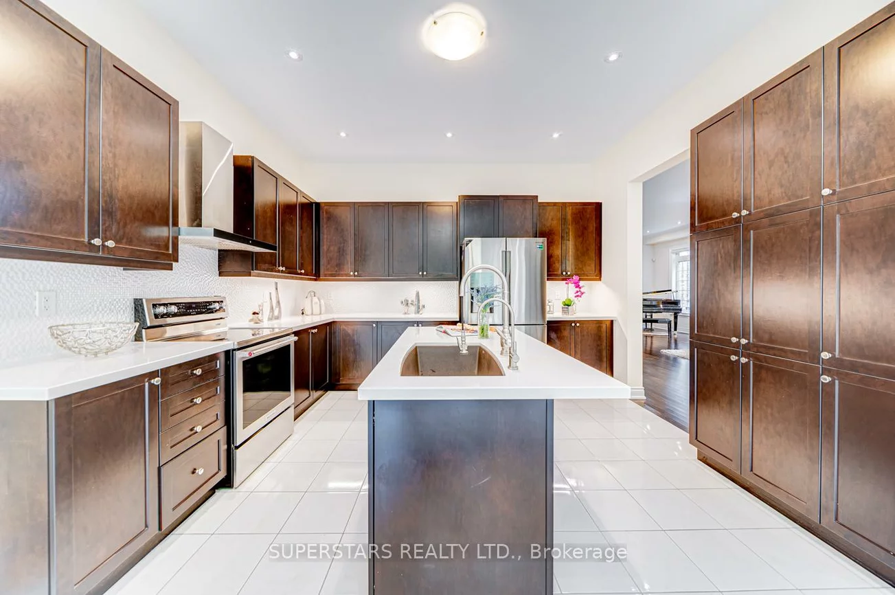 65, Meadowsweet, Oak Ridges Lake Wilcox, Richmond Hill