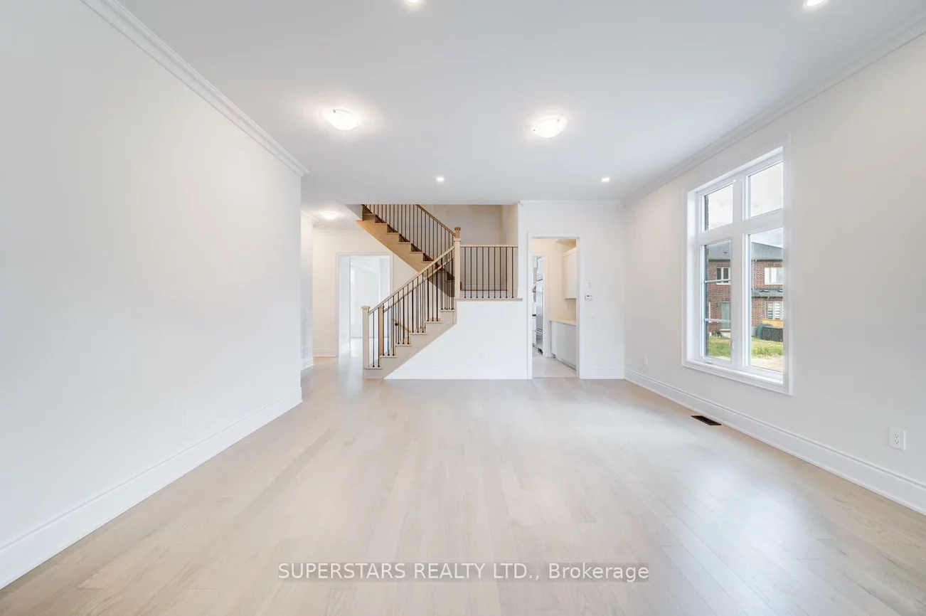 28, Longworth, Rural Richmond Hill, Richmond Hill