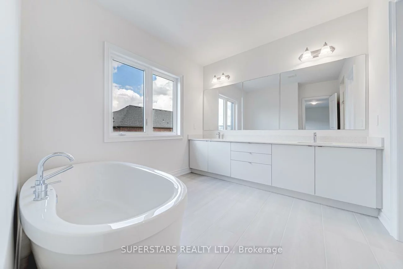 28, Longworth, Rural Richmond Hill, Richmond Hill