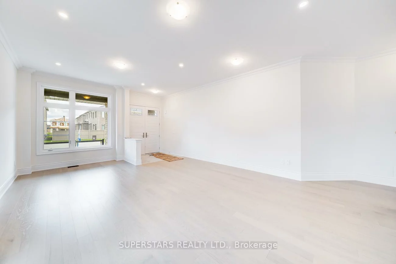 28, Longworth, Rural Richmond Hill, Richmond Hill