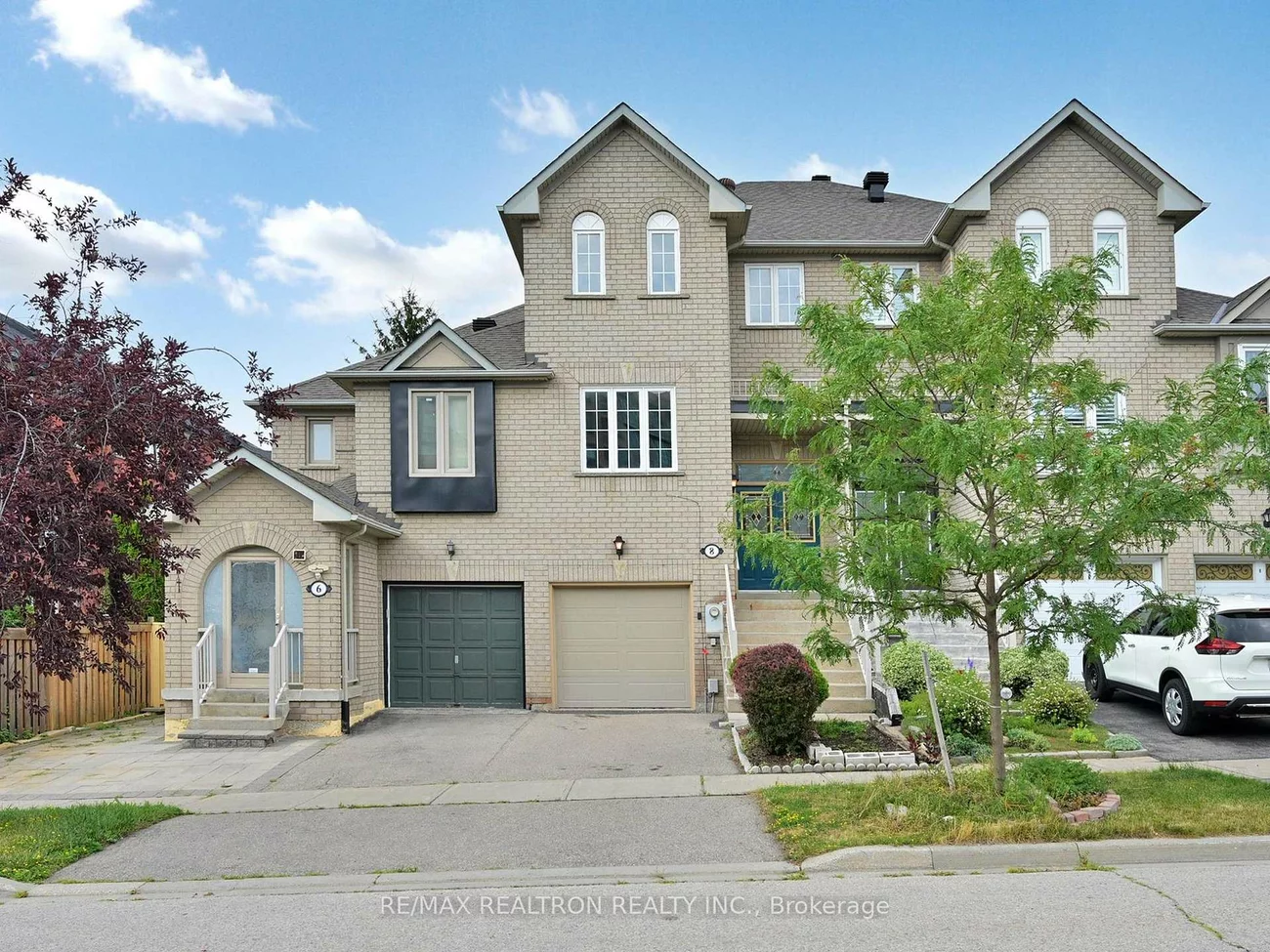 8, Coburg, Langstaff, Richmond Hill
