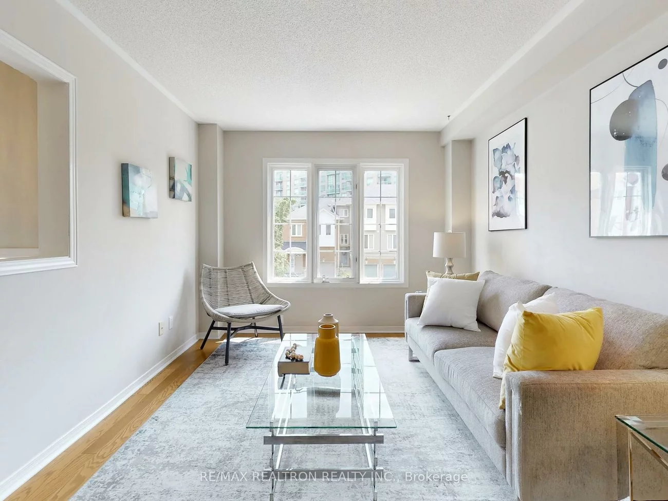 8, Coburg, Langstaff, Richmond Hill