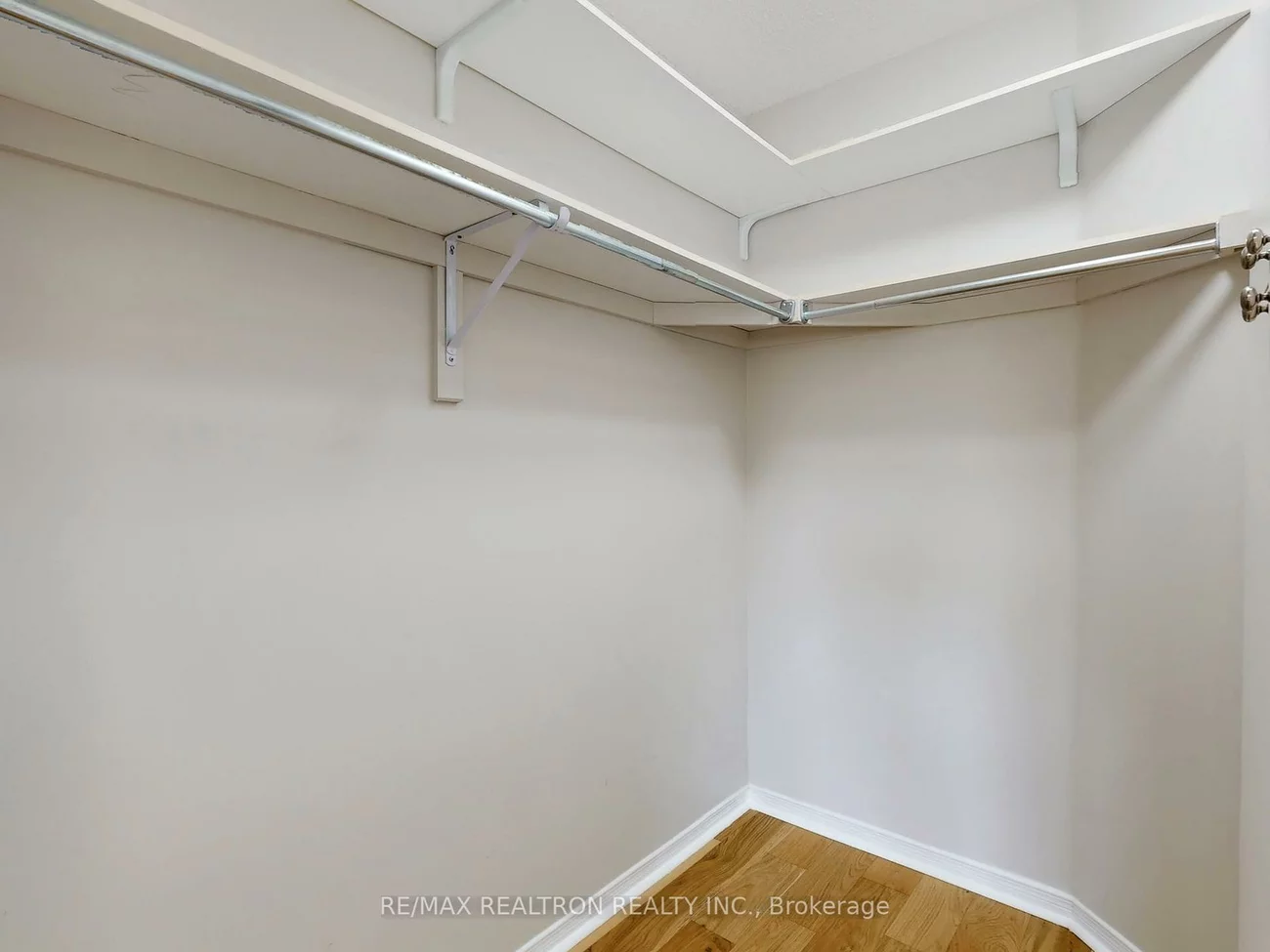 8, Coburg, Langstaff, Richmond Hill