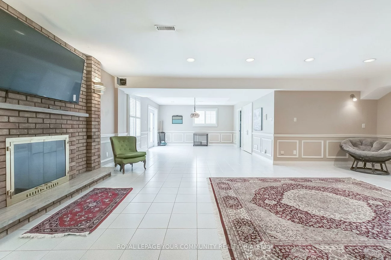 123, Briggs, Doncrest, Richmond Hill