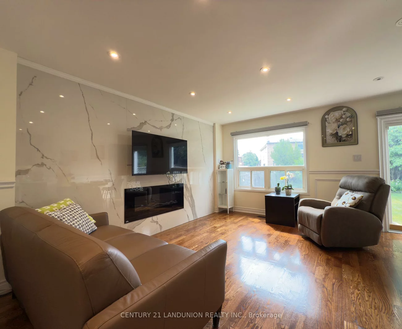 11, Belvedere, Crosby, Richmond Hill