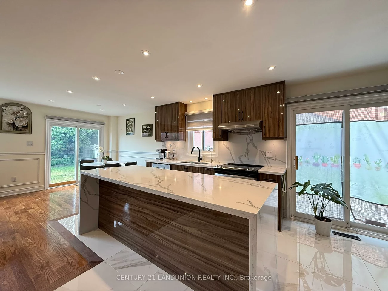 11, Belvedere, Crosby, Richmond Hill