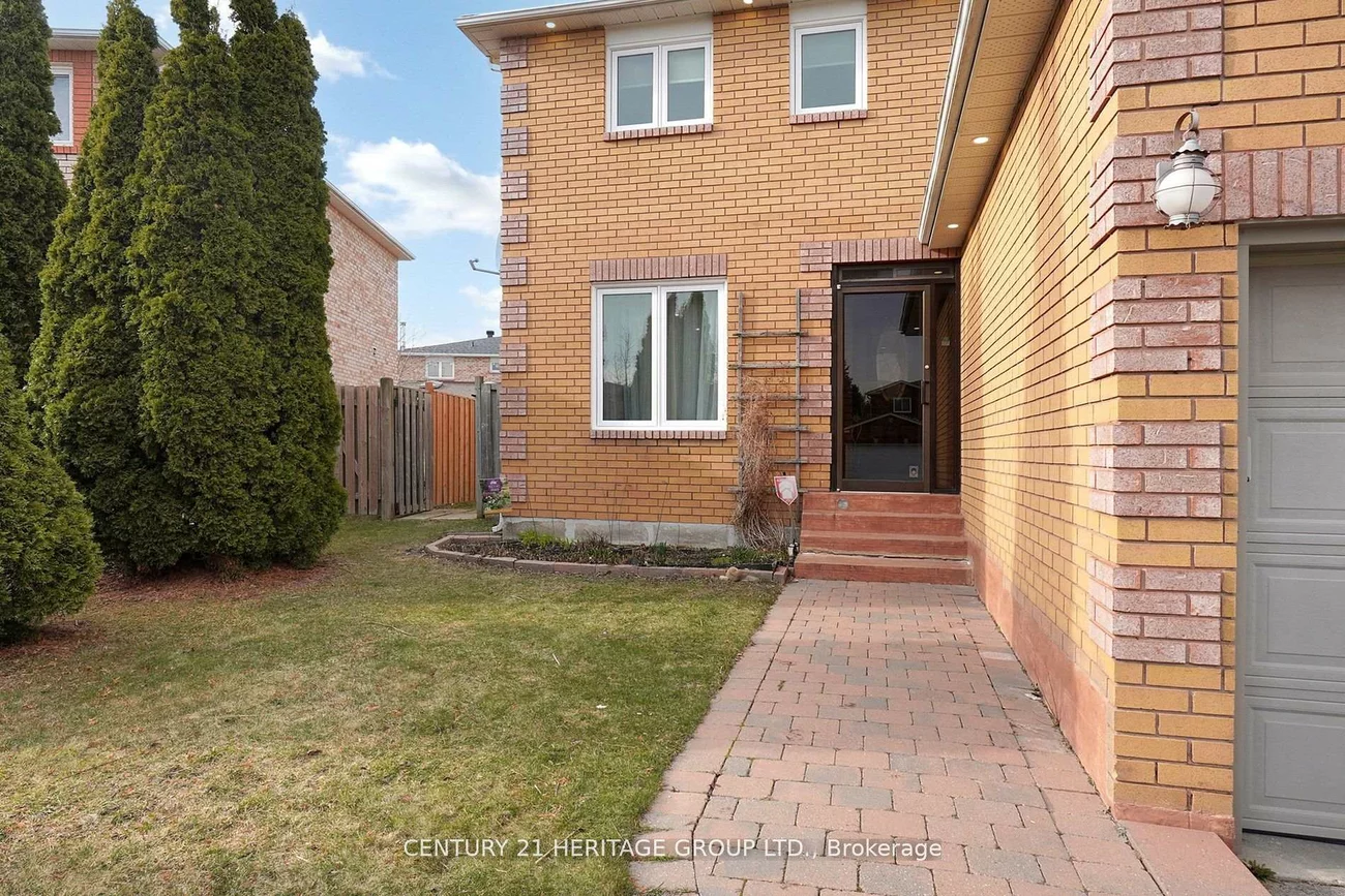 5, Mandel, Devonsleigh, Richmond Hill