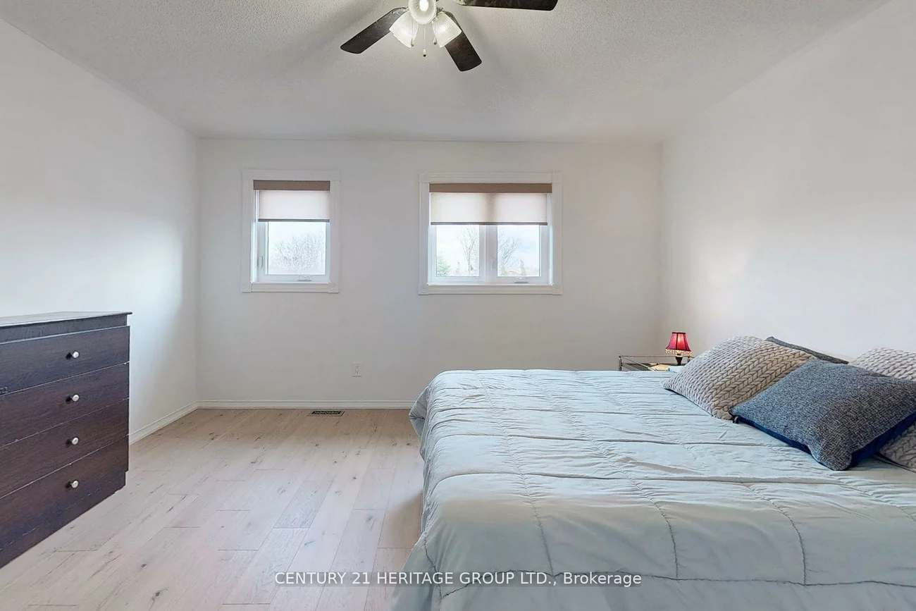 5, Mandel, Devonsleigh, Richmond Hill