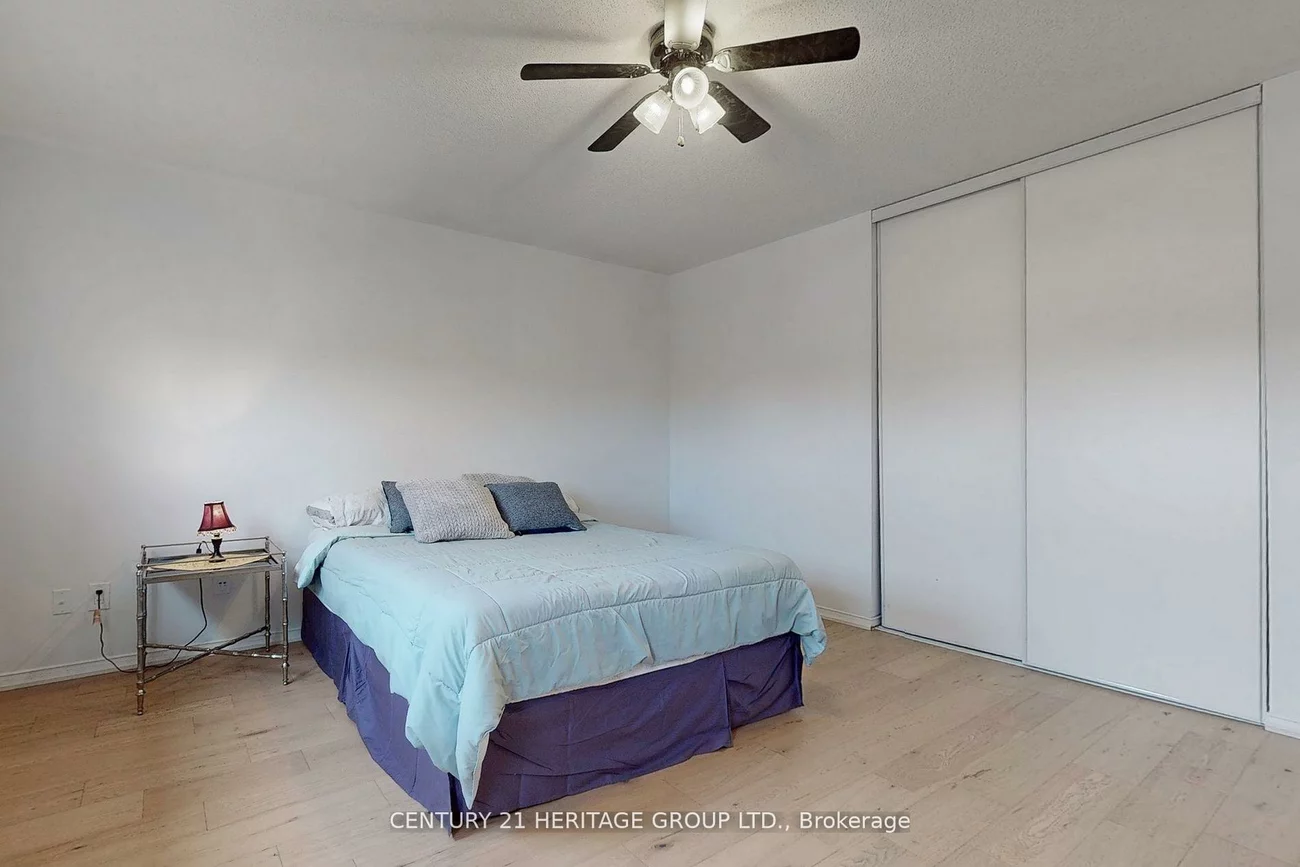 5, Mandel, Devonsleigh, Richmond Hill