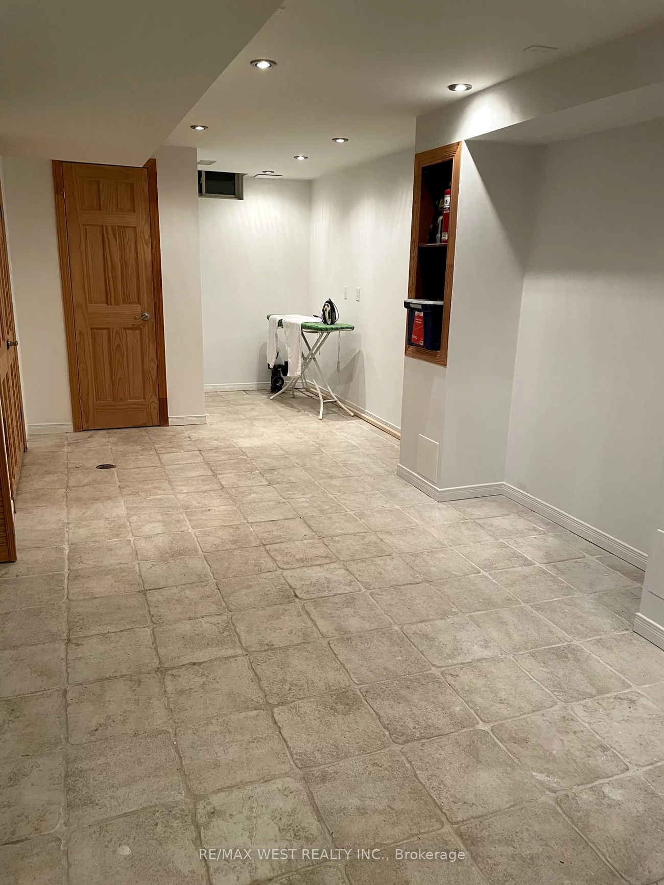 204, Bantry, Langstaff, Richmond Hill