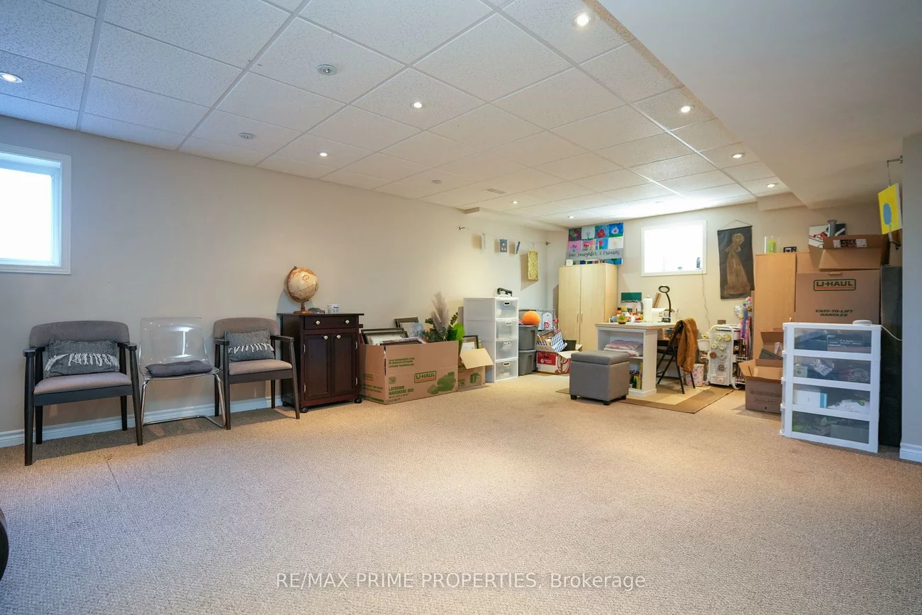 54, Vitlor, Oak Ridges, Richmond Hill