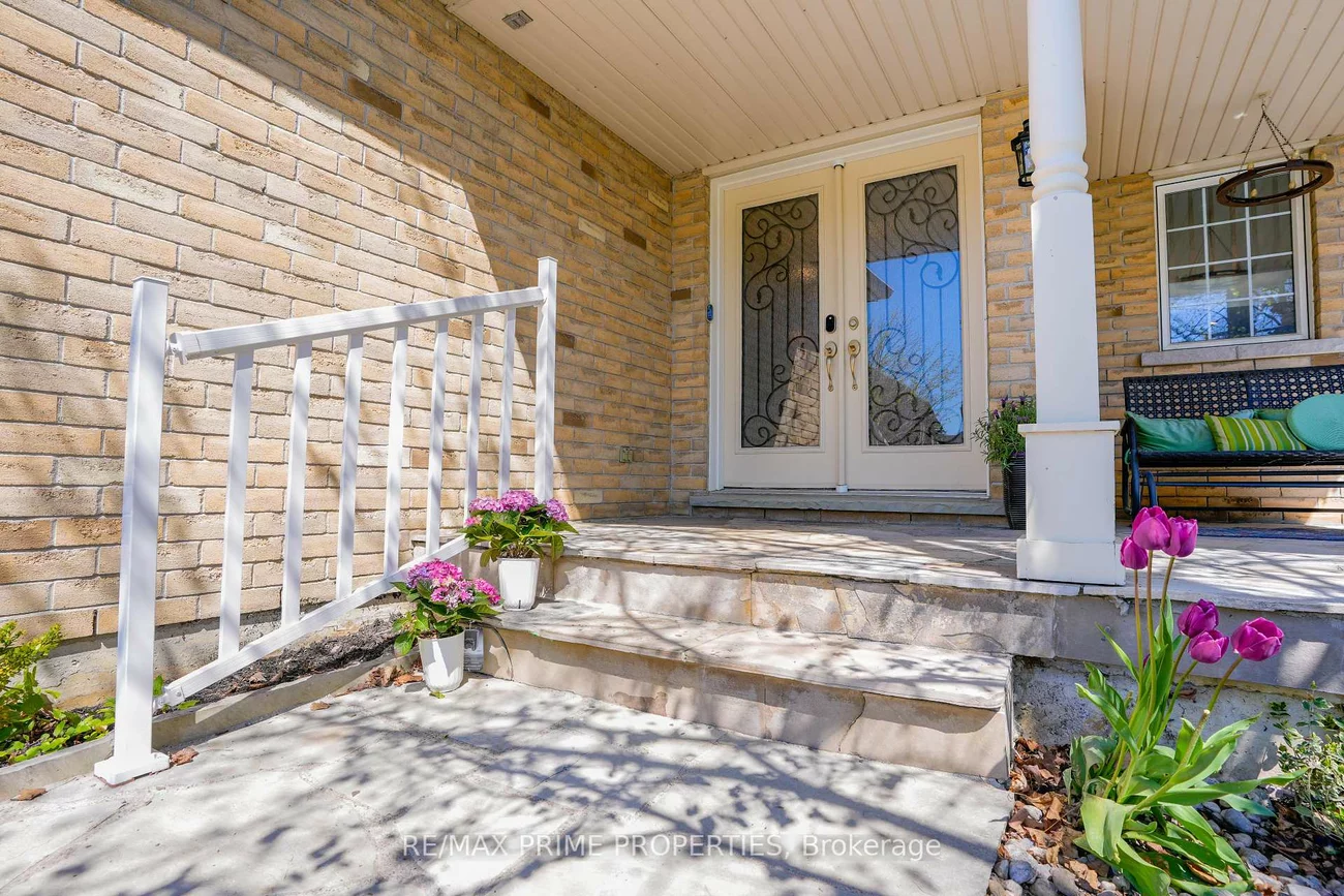54, Vitlor, Oak Ridges, Richmond Hill