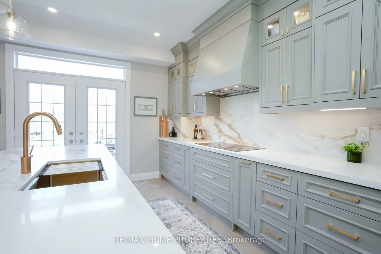 54, Vitlor, Oak Ridges, Richmond Hill