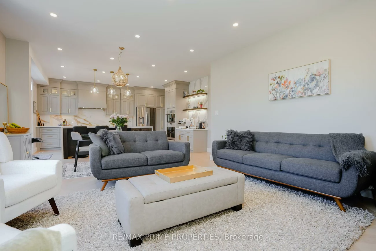 54, Vitlor, Oak Ridges, Richmond Hill