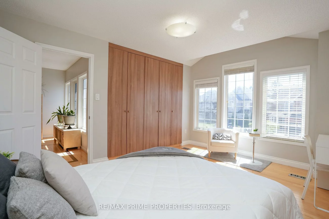 54, Vitlor, Oak Ridges, Richmond Hill