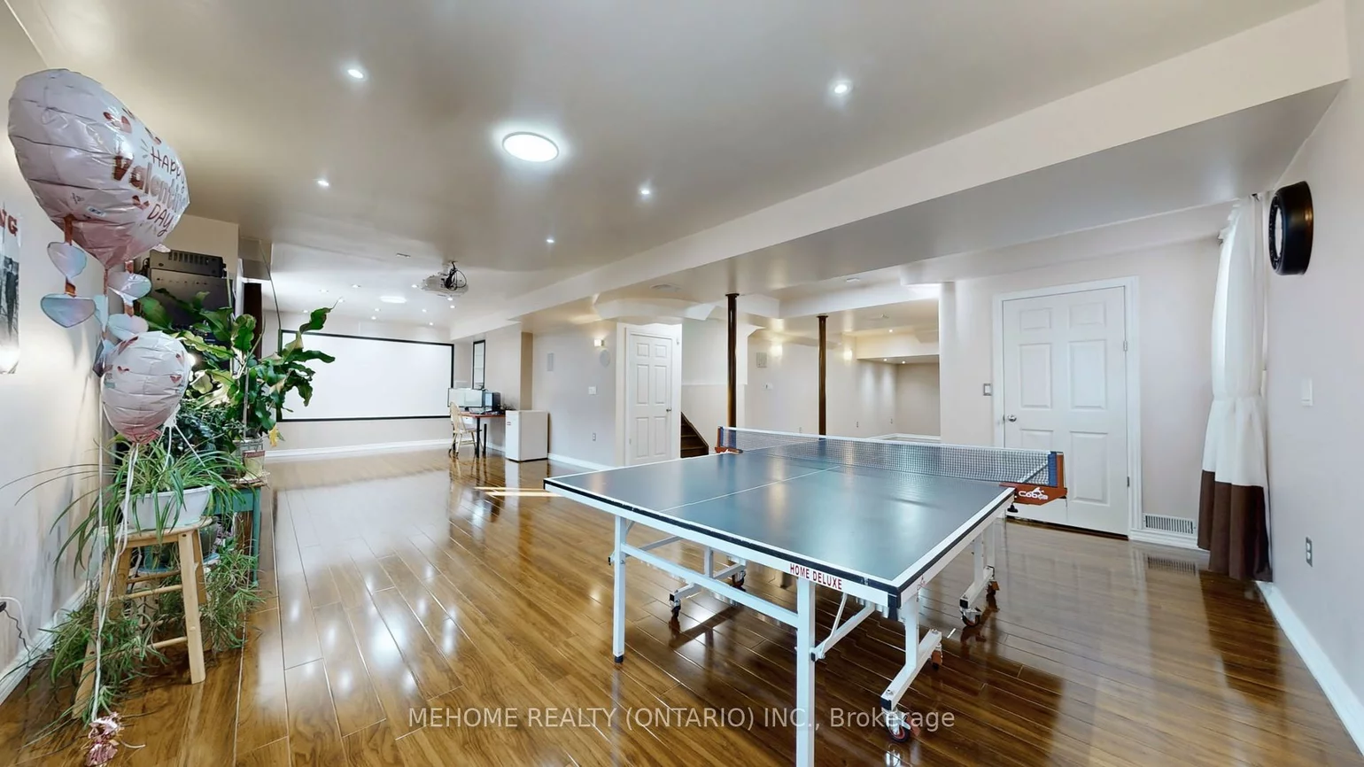 247, Selwyn, Jefferson, Richmond Hill