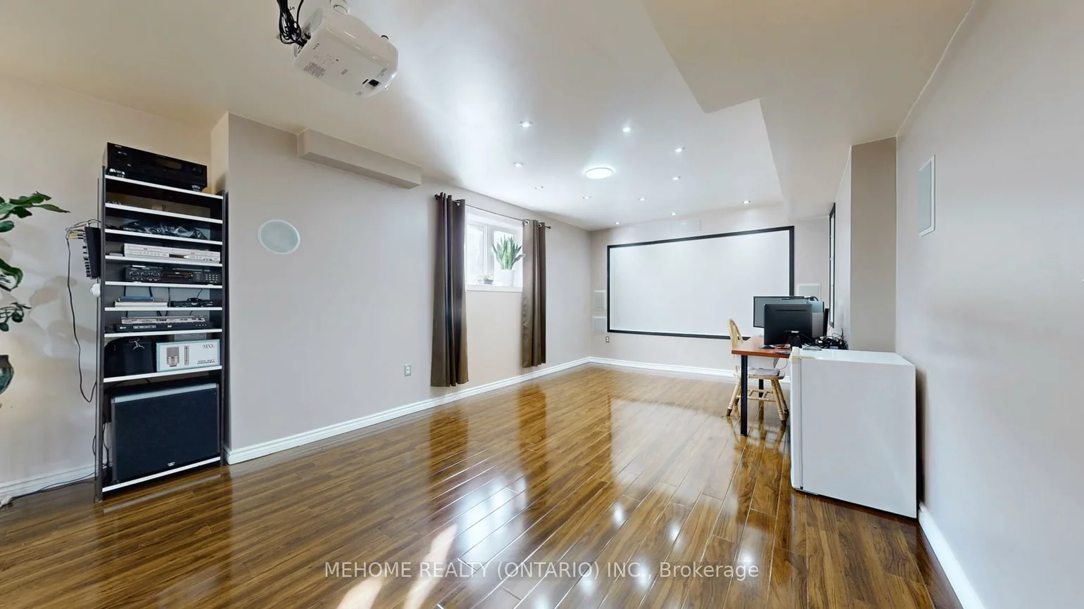 247, Selwyn, Jefferson, Richmond Hill