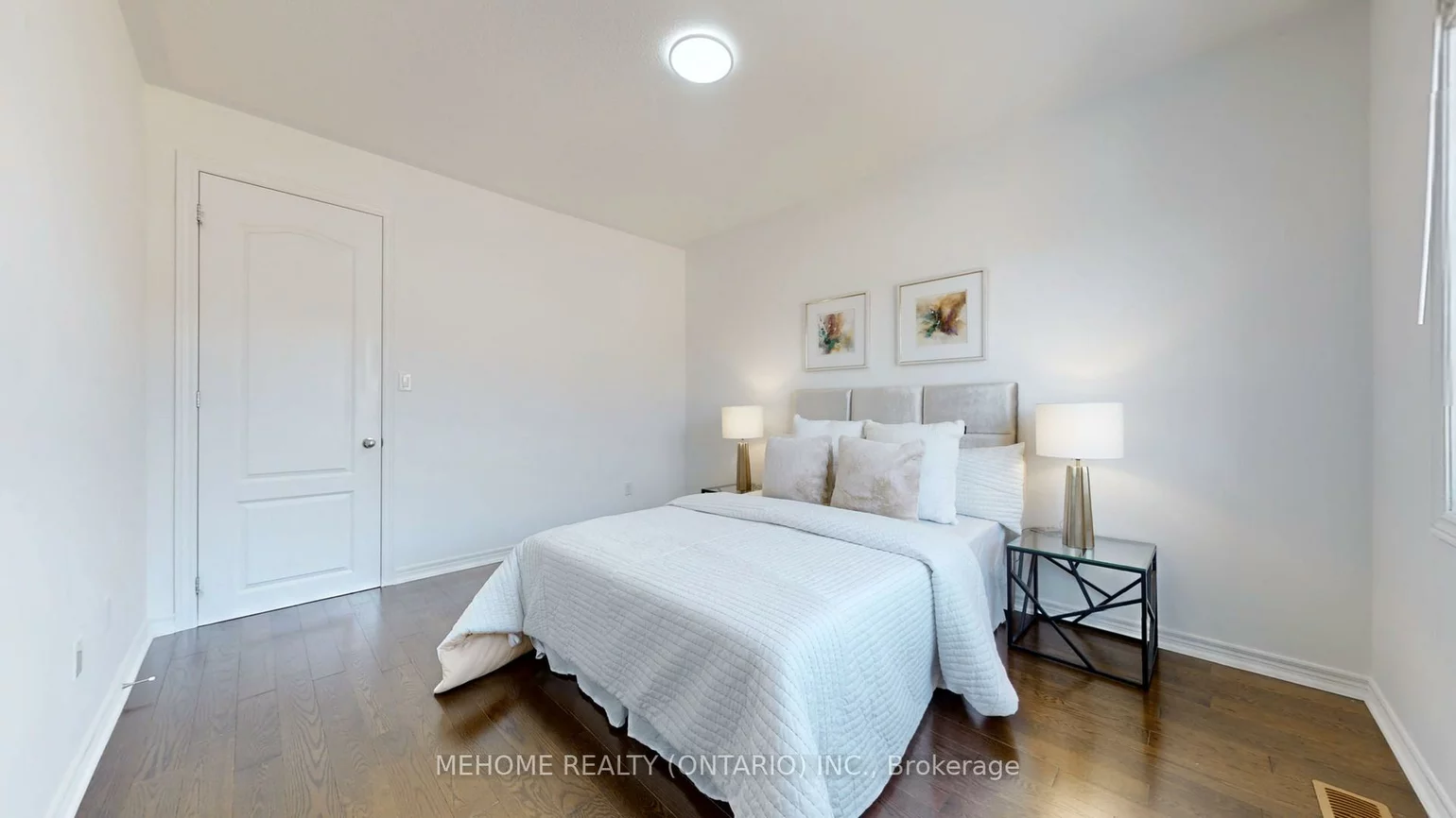 247, Selwyn, Jefferson, Richmond Hill