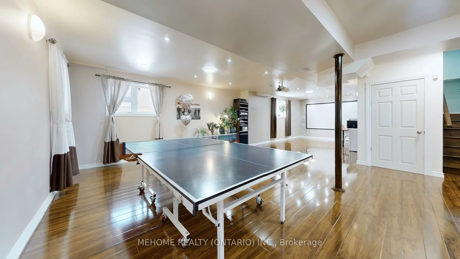 247, Selwyn, Jefferson, Richmond Hill