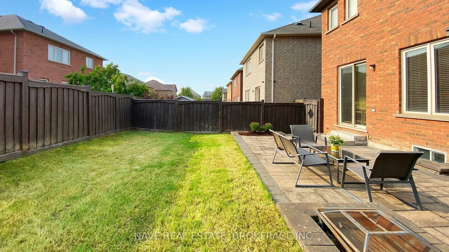 66, Lourakis, Jefferson, Richmond Hill