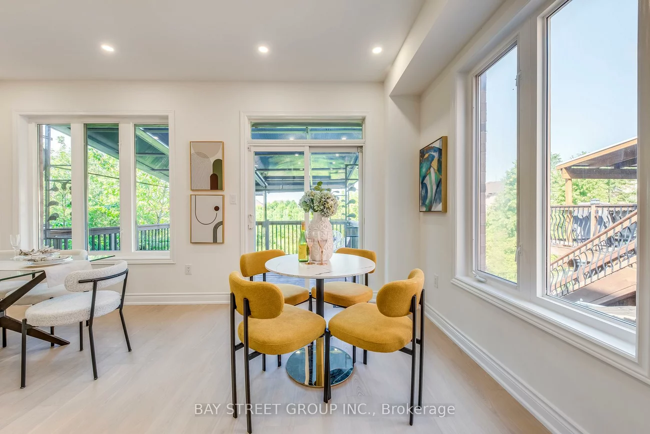8, Townwood, Jefferson, Richmond Hill