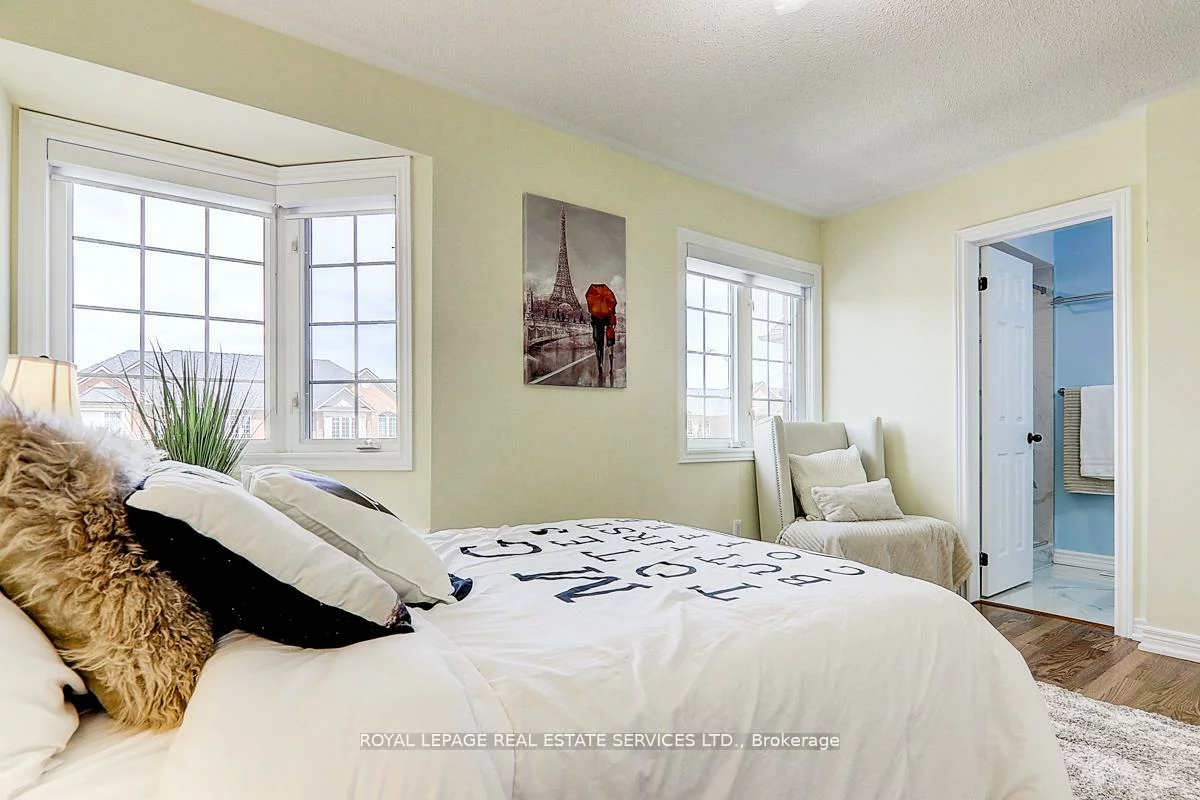17, Venture, Rouge Woods, Richmond Hill