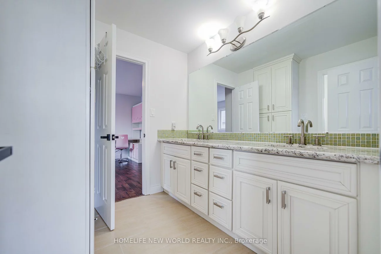 178, Alpine, Rouge Woods, Richmond Hill