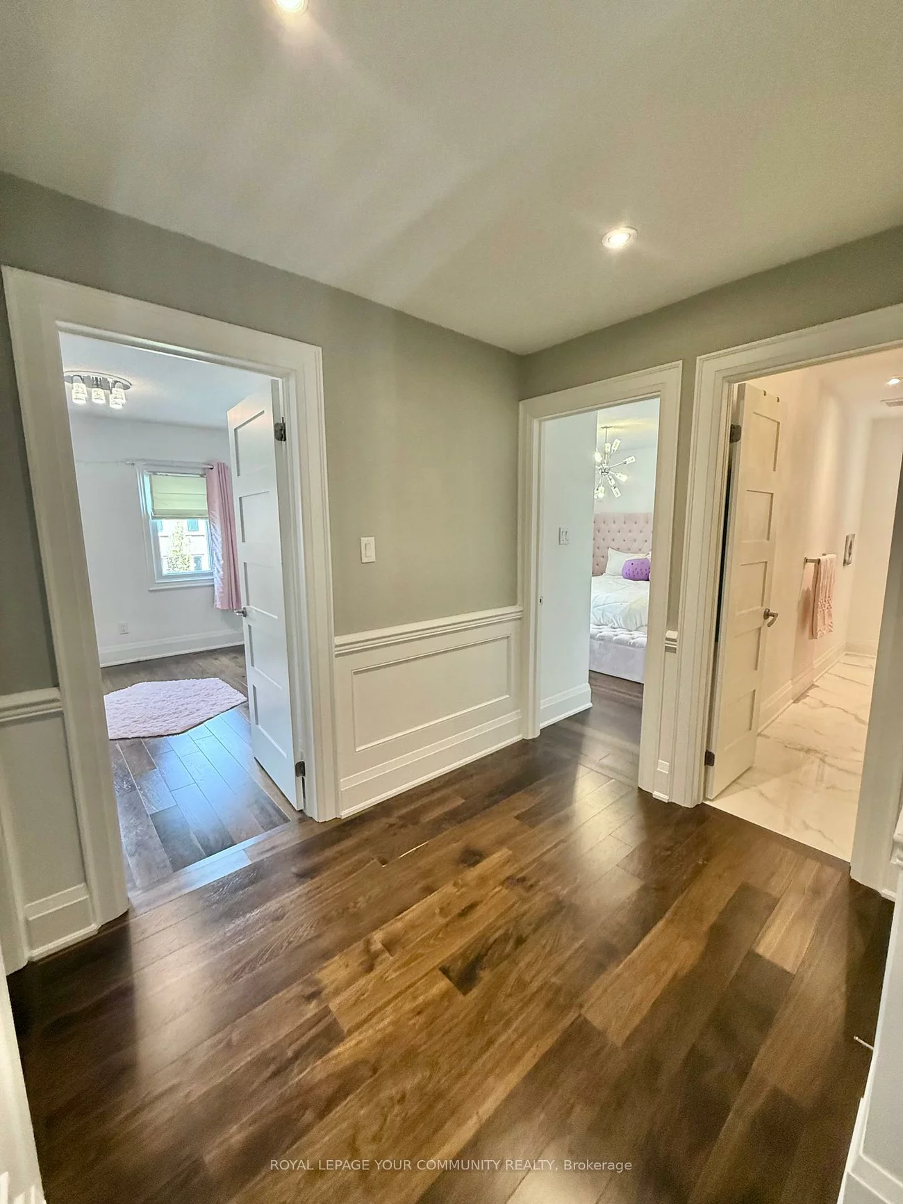 20, White Lodge, Mill Pond, Richmond Hill