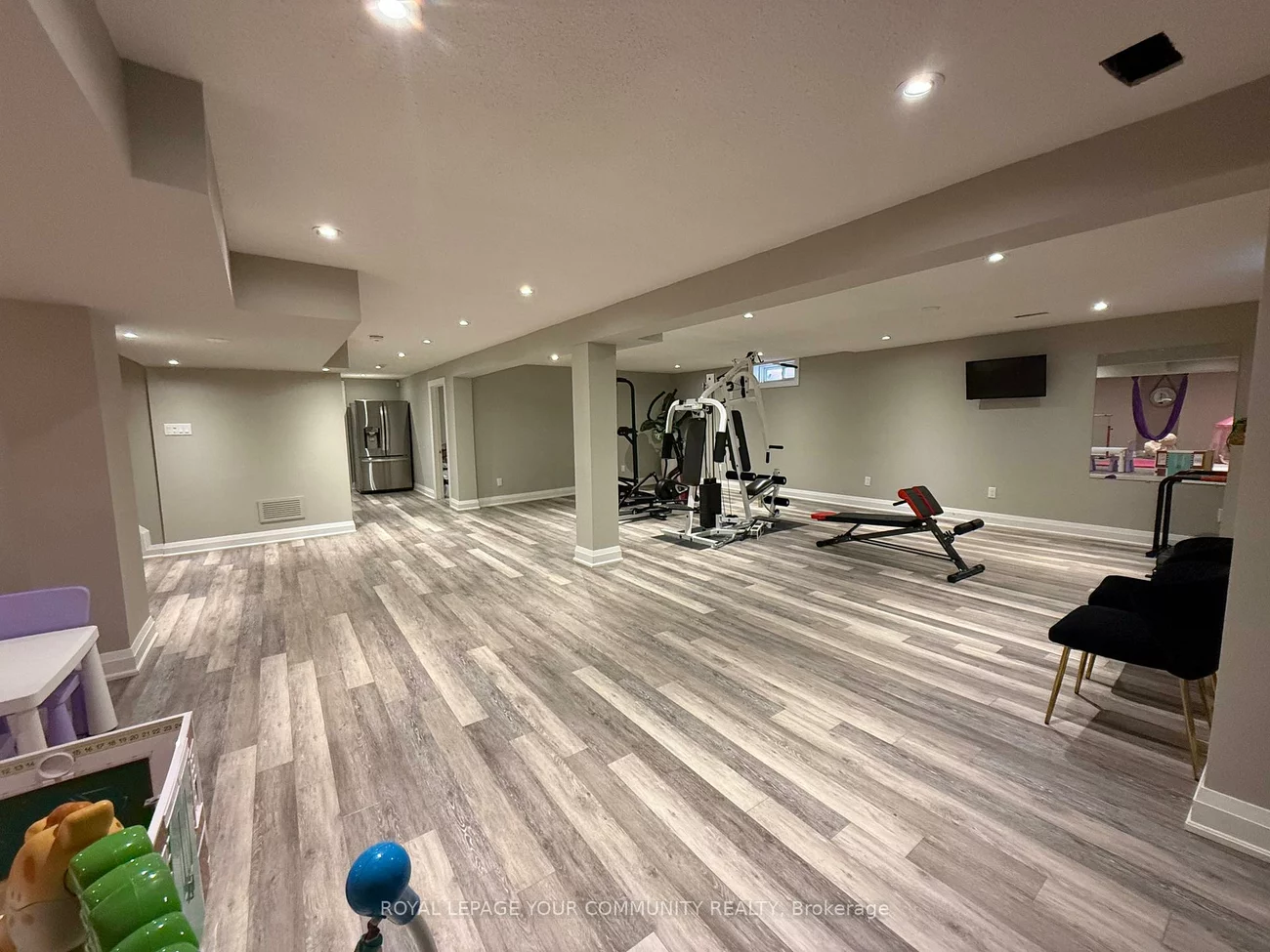20, White Lodge, Mill Pond, Richmond Hill