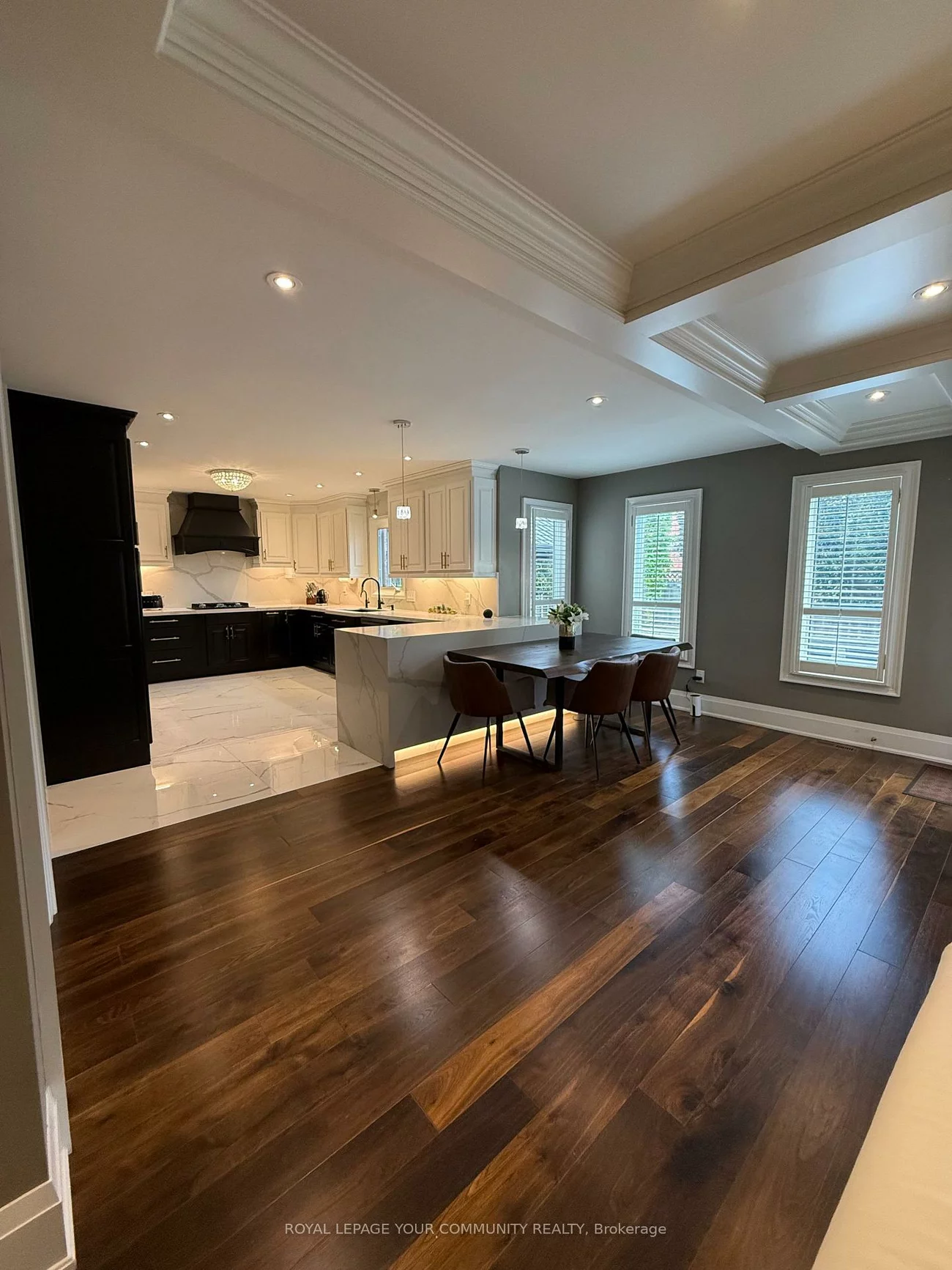 20, White Lodge, Mill Pond, Richmond Hill