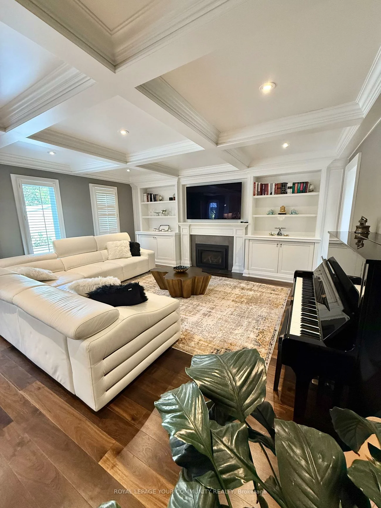 20, White Lodge, Mill Pond, Richmond Hill