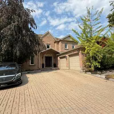 20, White Lodge, Mill Pond, Richmond Hill