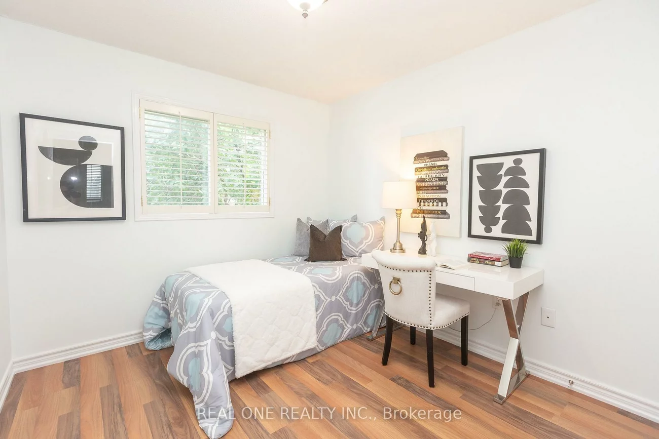 31, Cougar, Devonsleigh, Richmond Hill