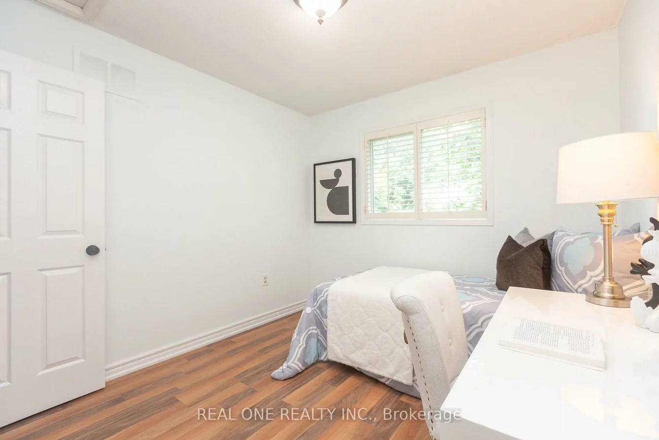 31, Cougar, Devonsleigh, Richmond Hill
