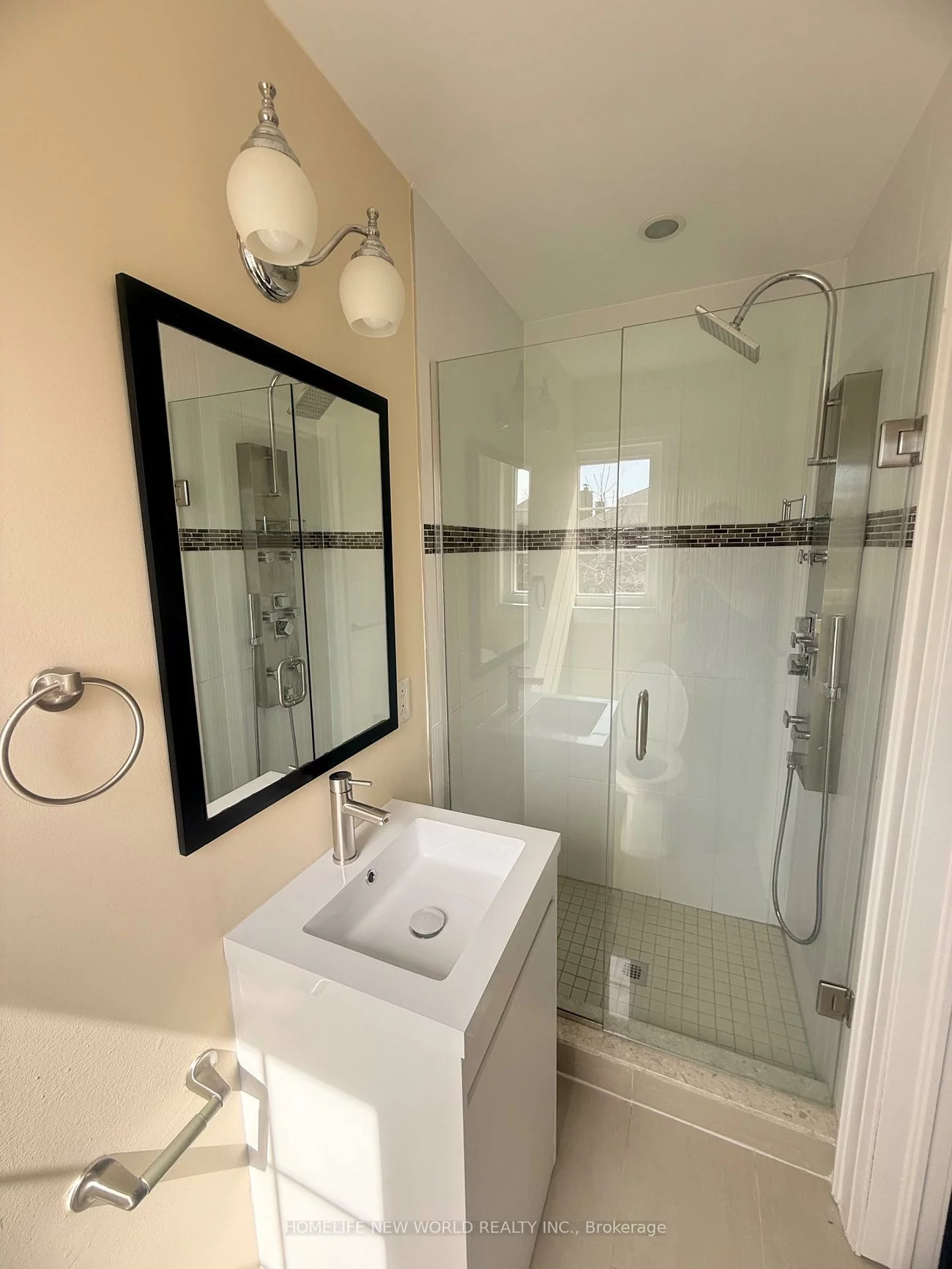 2, Gatewood, Bayview Hill, Richmond Hill