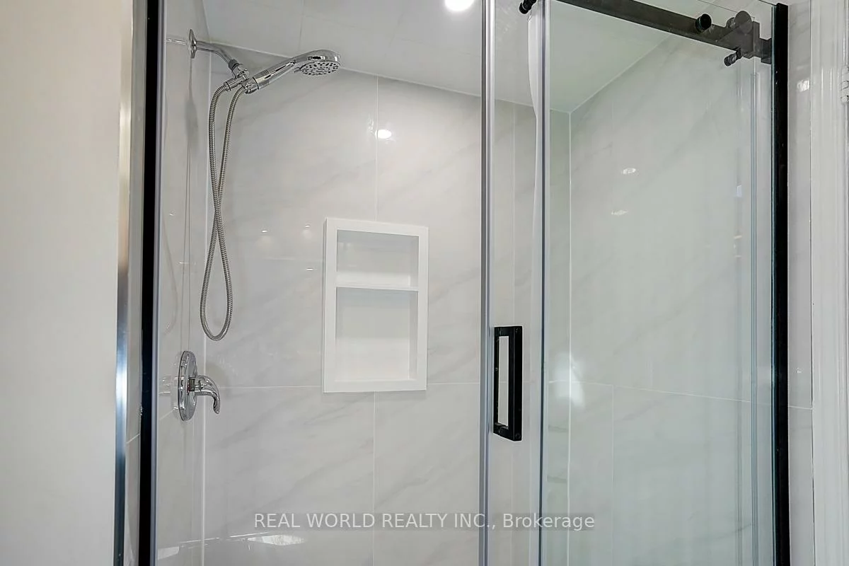 18, Kilbarry, South Richvale, Richmond Hill