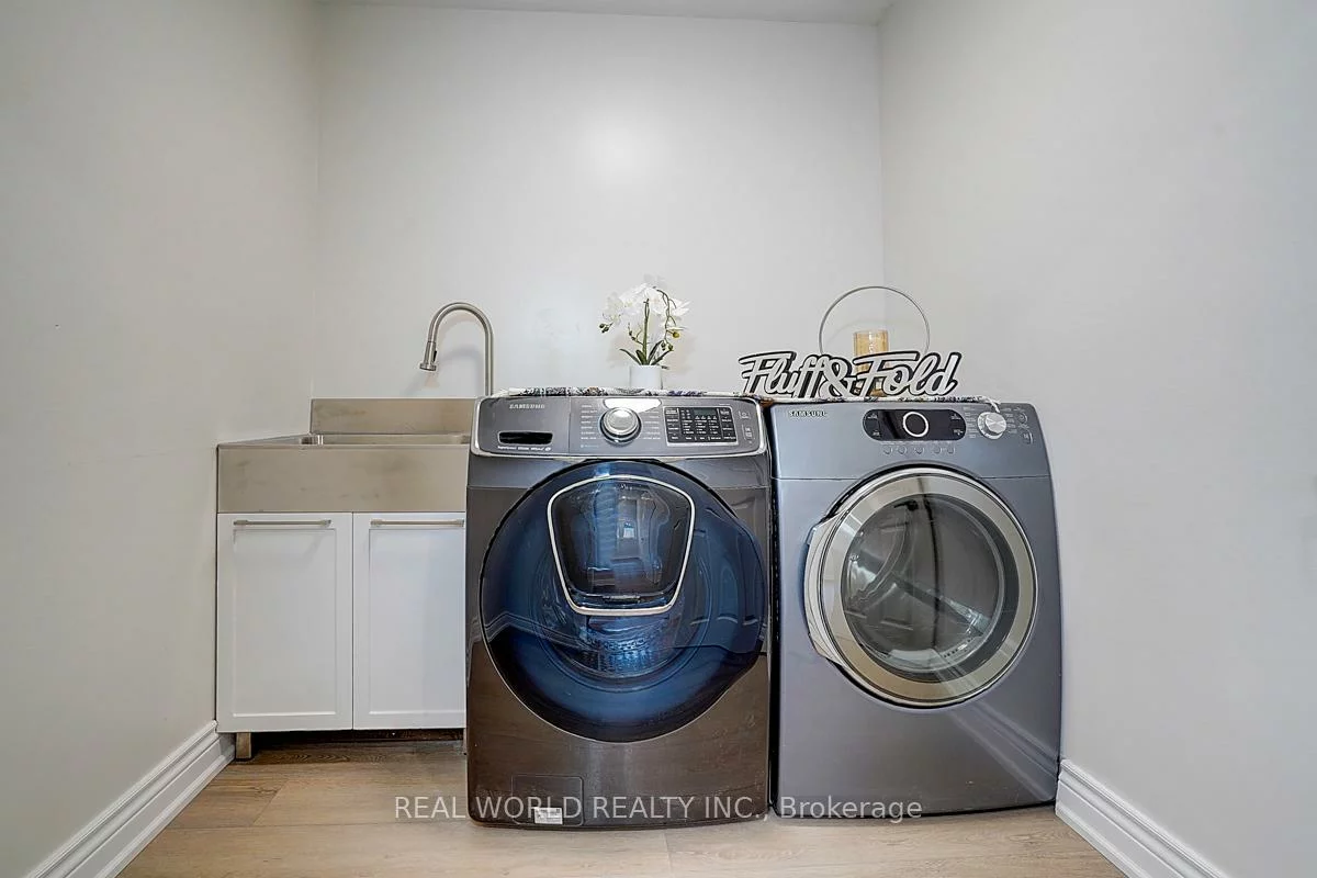 18, Kilbarry, South Richvale, Richmond Hill
