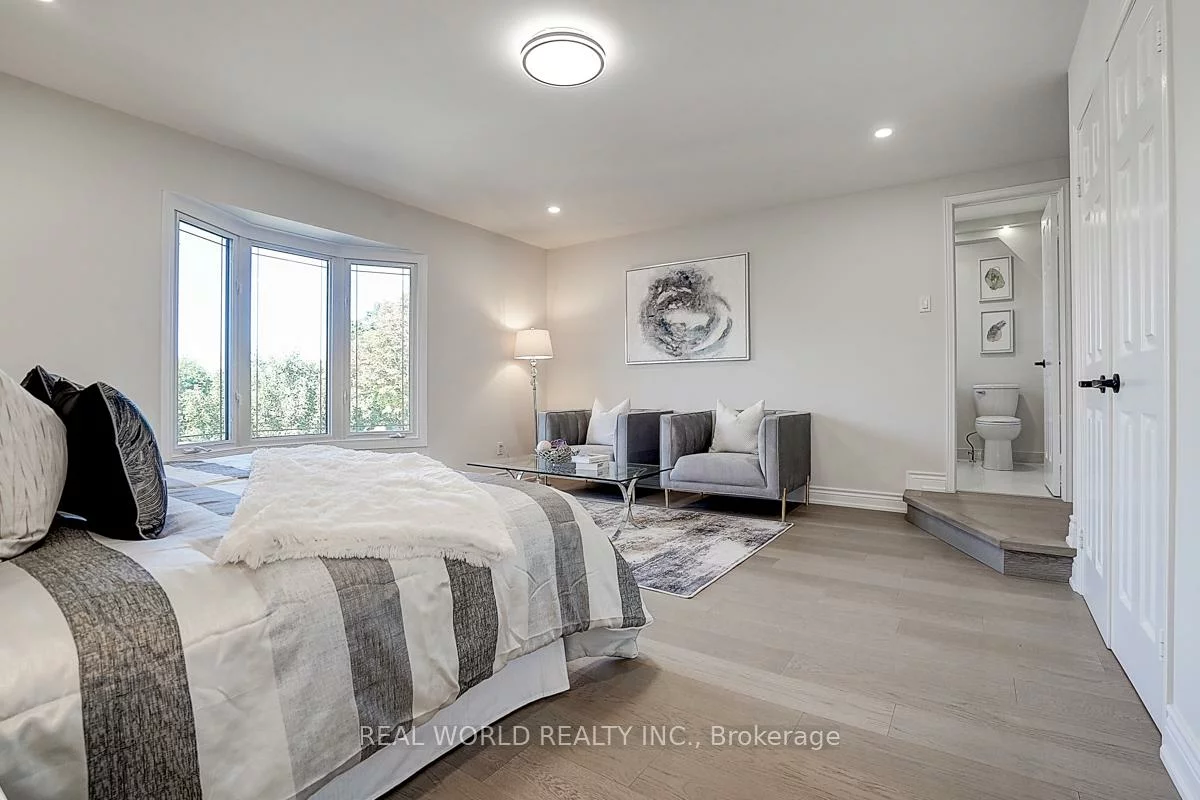 18, Kilbarry, South Richvale, Richmond Hill