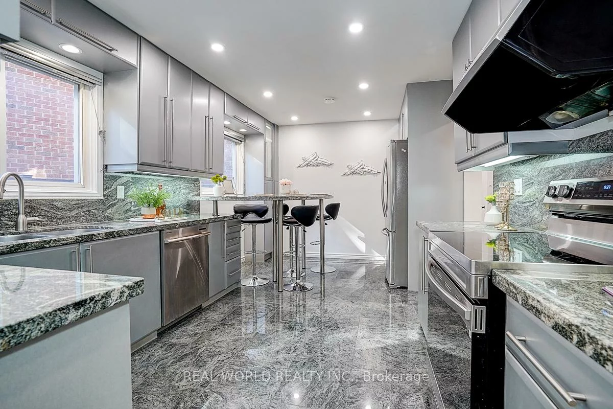 18, Kilbarry, South Richvale, Richmond Hill