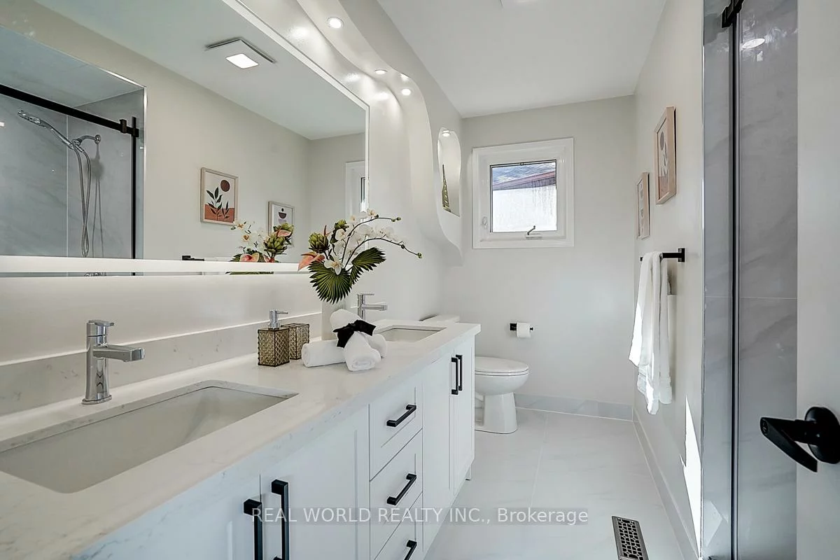 18, Kilbarry, South Richvale, Richmond Hill