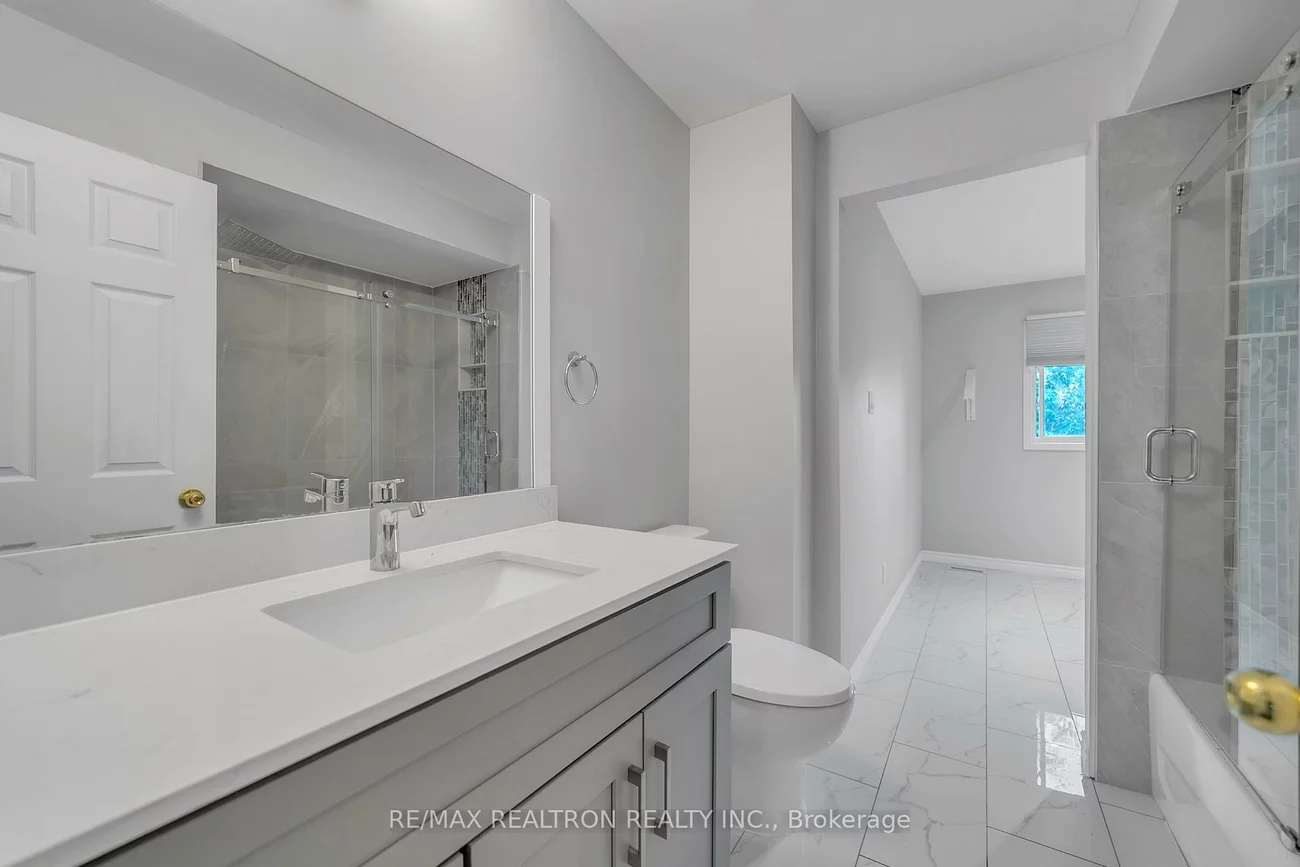 34, Mccallum, North Richvale, Richmond Hill
