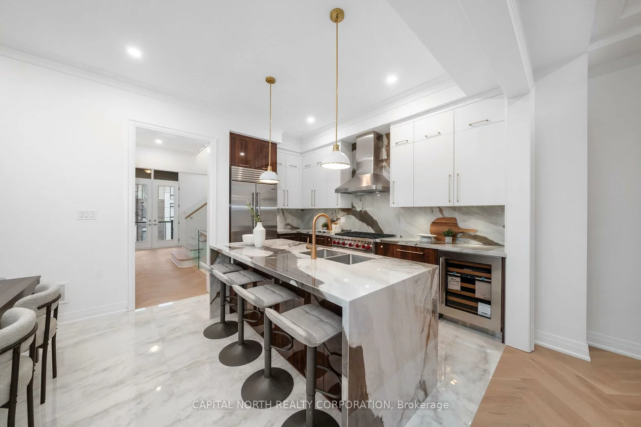 4B, McCachen, Oak Ridges, Richmond Hill