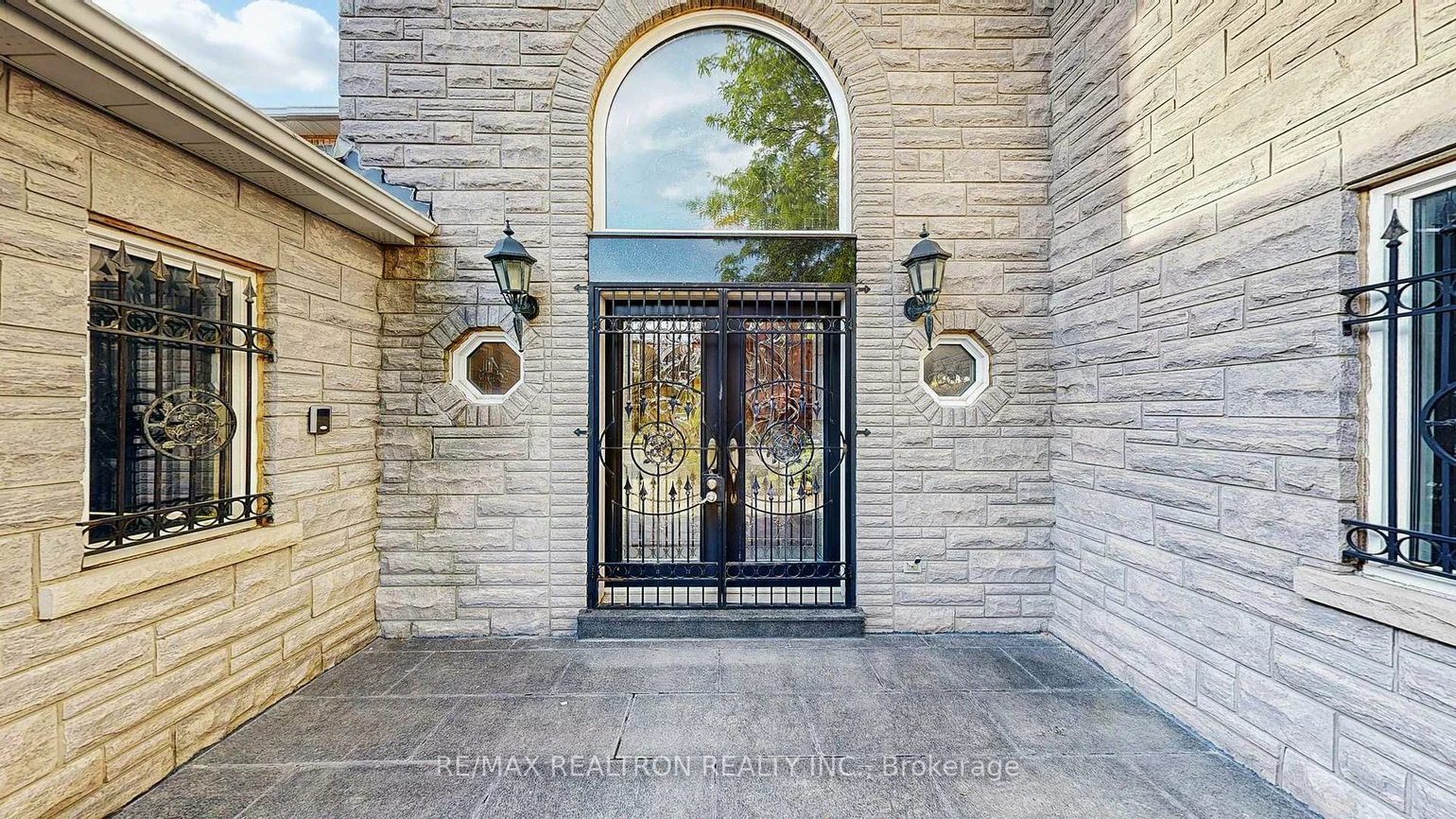 61, Glenayr, Bayview Hill, Richmond Hill