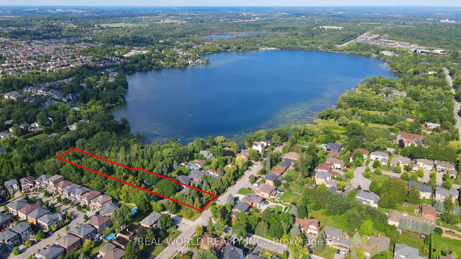 246, Douglas, Oak Ridges Lake Wilcox, Richmond Hill